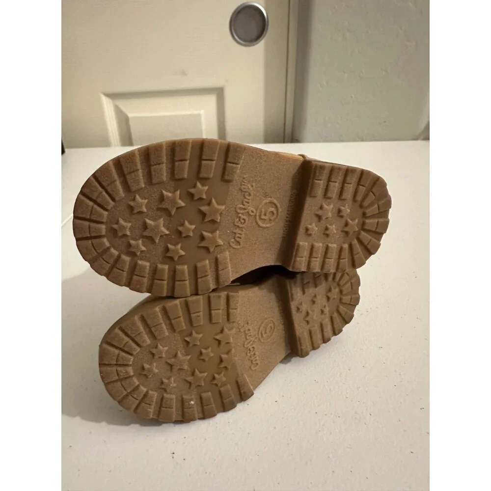 Cat & Jack Toddler Girl’s Emmaline Zipper Boots Cognac size 5 NWT